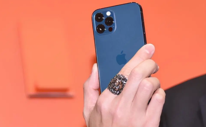 安阳苹果手机维修分享iPhone12系列重启方法教程 